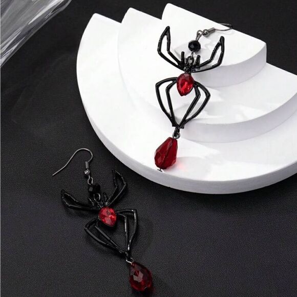 Gothic Earrings Black Widow Spider, Dangling with sparkling Red Ruby lig… - Picture 1 of 1